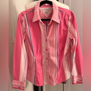 Tommy Hilfiger Shirt Womens size XL Armpit to armpit 21”